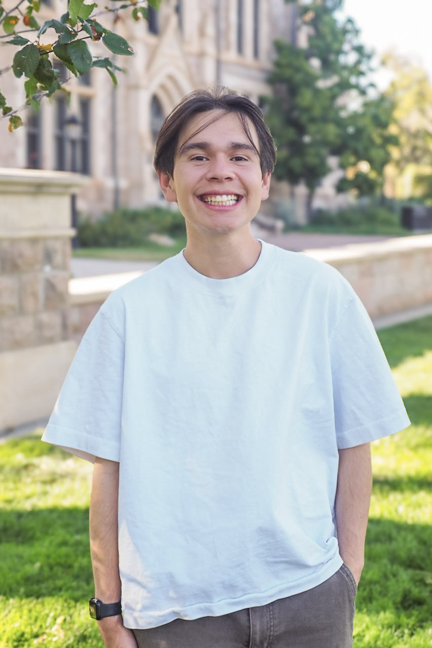 Diego Arenas headshot