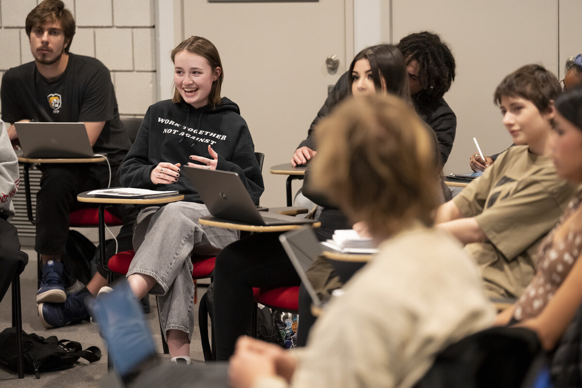 Sophia Lisco ‘26 during Gale Murray’s FG203 Women in Art class on 4/5/23. A survey of women artists in Western Europe and America from ancient to modern times, contrasting feminist and conventional perspectives. Photo by Lonnie Timmons III / Colorado College.